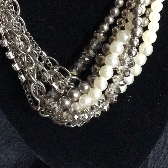 Crystals and pearls - Picture 3 of 5